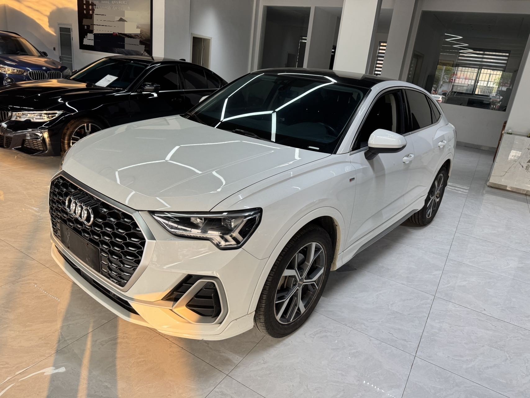 2020 2020 car image