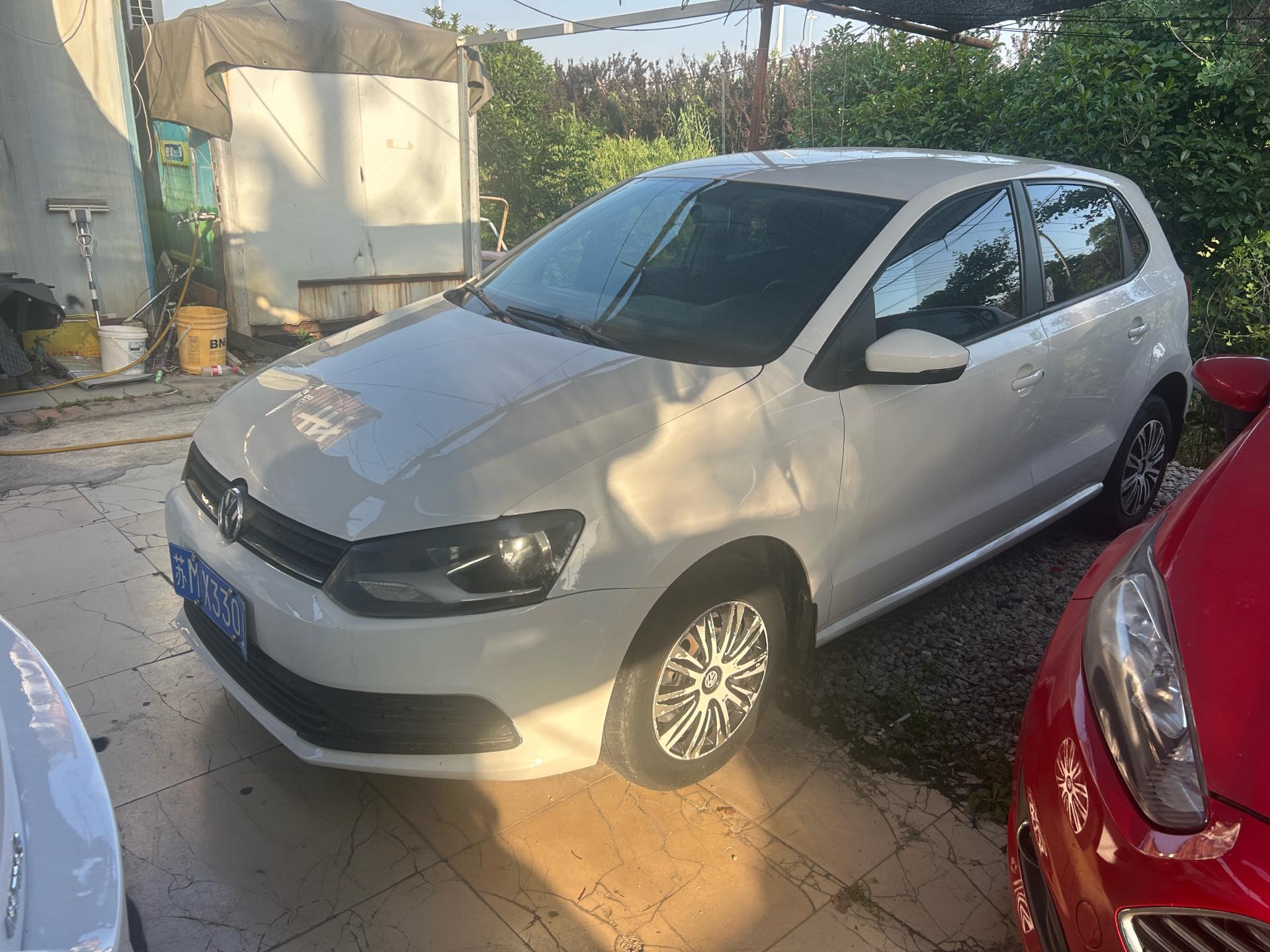 Volkswagen Polo 2014 Volkswagen Polo 2014 car image
