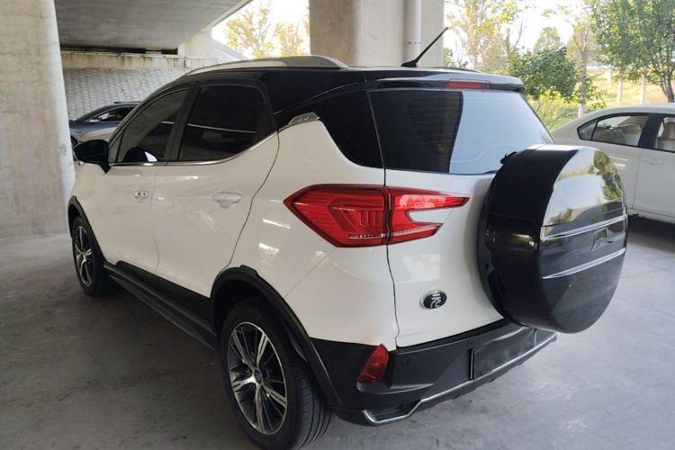 BYD Yuan New Energy 2020 #5 BYD Yuan New Energy 2020 car image #5