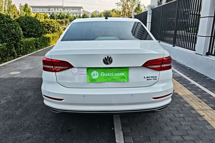 Volkswagen Lavida 2020 #6 Volkswagen Lavida 2020 car image #6