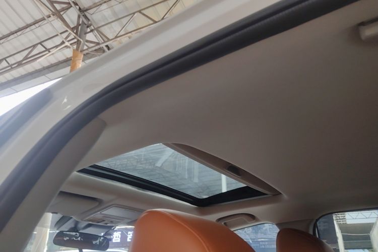 Honda CR-V 2023 car image #18