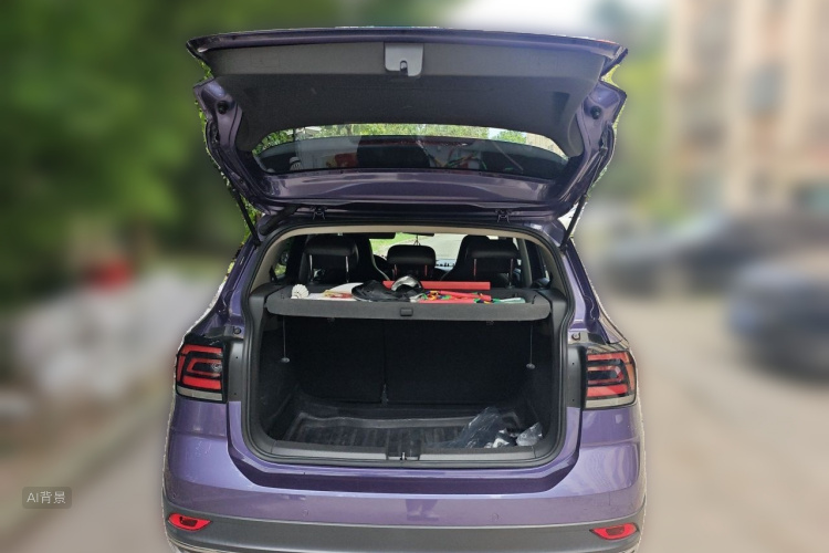 Volkswagen T-Cross 2019 car image #21