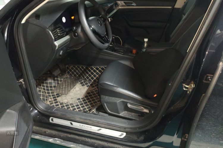 Volkswagen Lavida 2022 car image #17