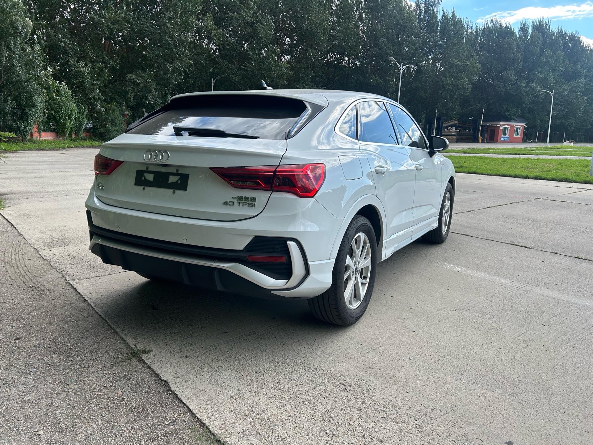 Audi Q3 Sportback 2022 #6 Audi Q3 Sportback 2022 car image #6