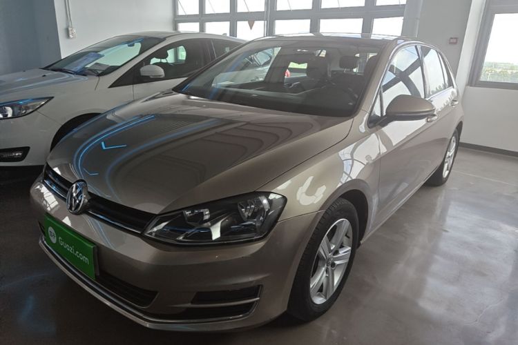 Volkswagen Golf 2016 car image #2