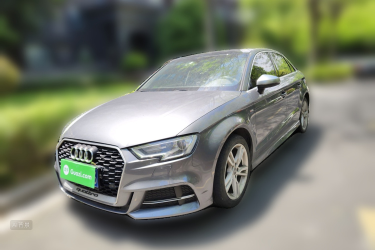 Audi A3 2018 car image #2