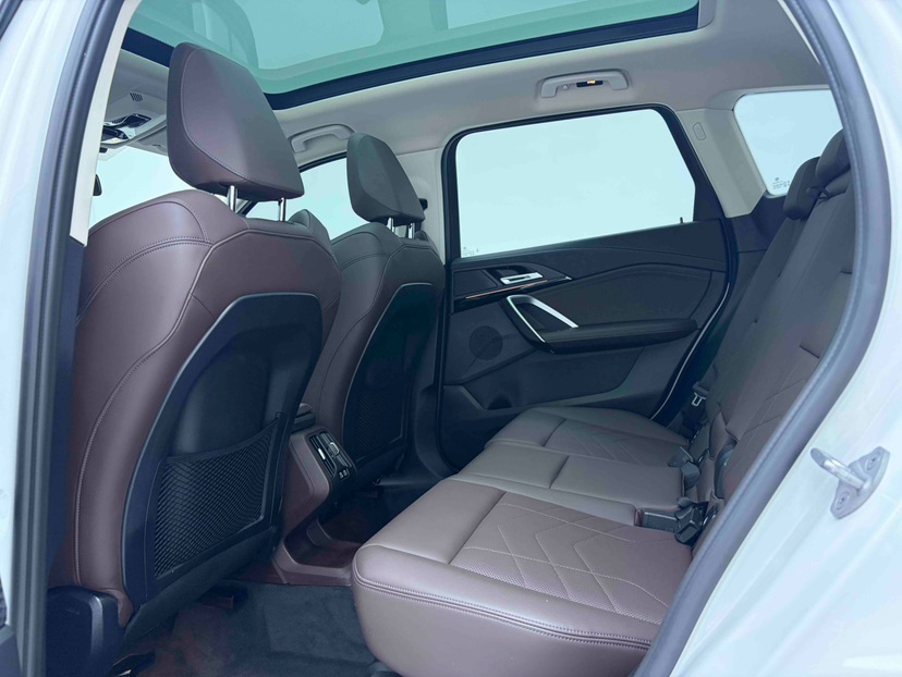 BMW X1 2023 image de voiture #8