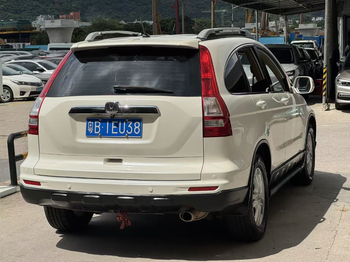 Honda CR-V 2010 car image #4