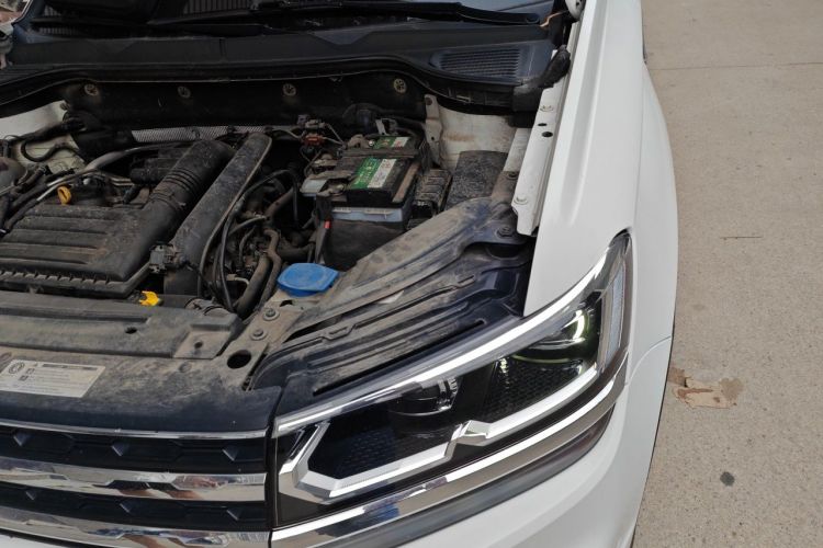 Volkswagen Tharu 2019 car image #29