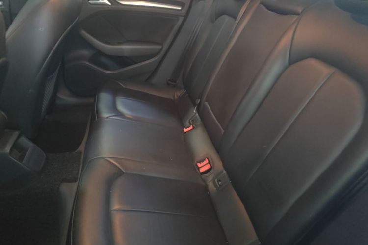 Audi A3 2016 car image #17