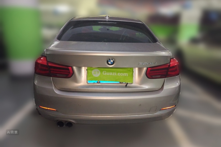 BMW 3 Series 2018 car image #6