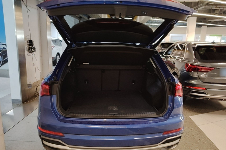 Audi Q3 2020 #21 Audi Q3 2020 car image #21