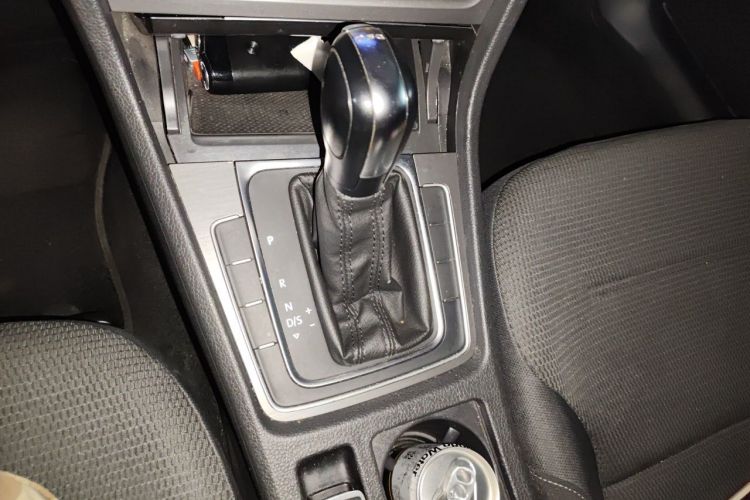 Volkswagen Golf 2016 immagine di auto #14