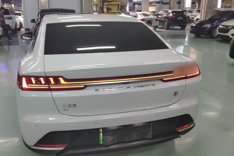 BYD Han 2023 imagem de carro #6