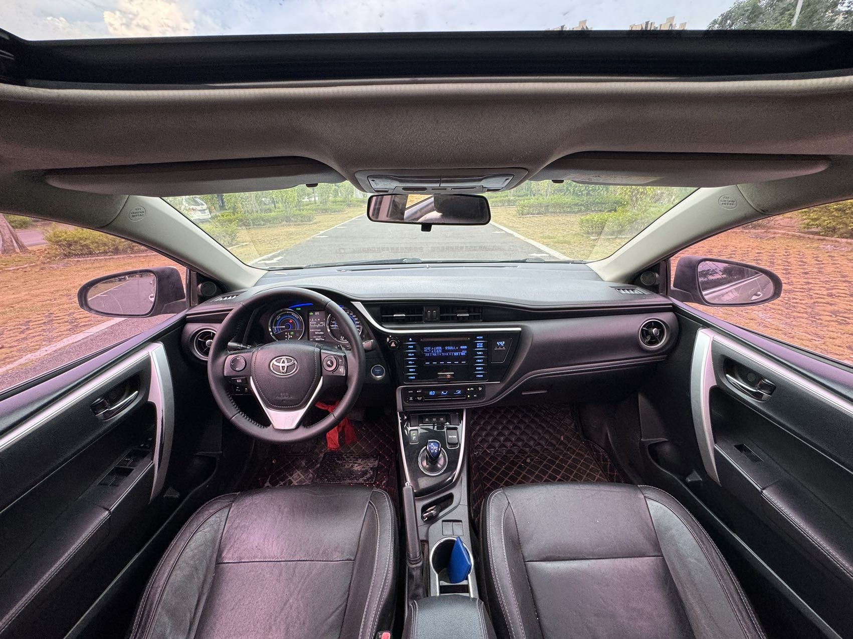 Toyota Corolla 2017 #5 Toyota Corolla 2017 car image #5