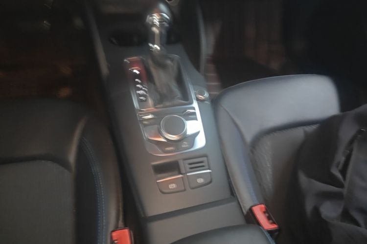 Audi A3 2019 #14 Audi A3 2019 car image #14