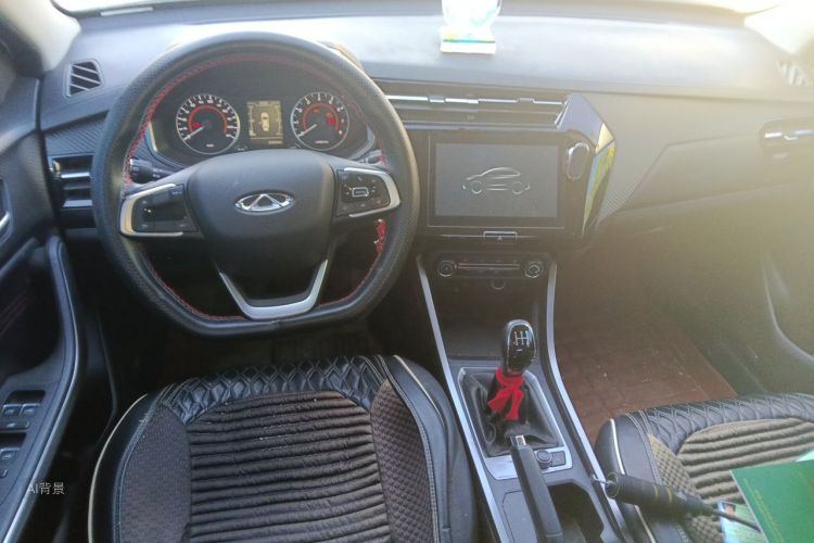 Chery Tiggo 3x 2021 immagine di auto #11