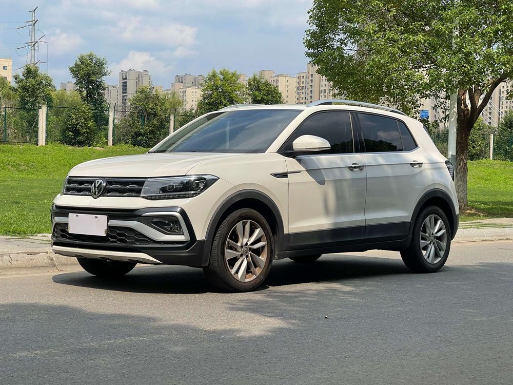 Volkswagen T-Cross 2020 #8 Volkswagen T-Cross 2020 car image #8