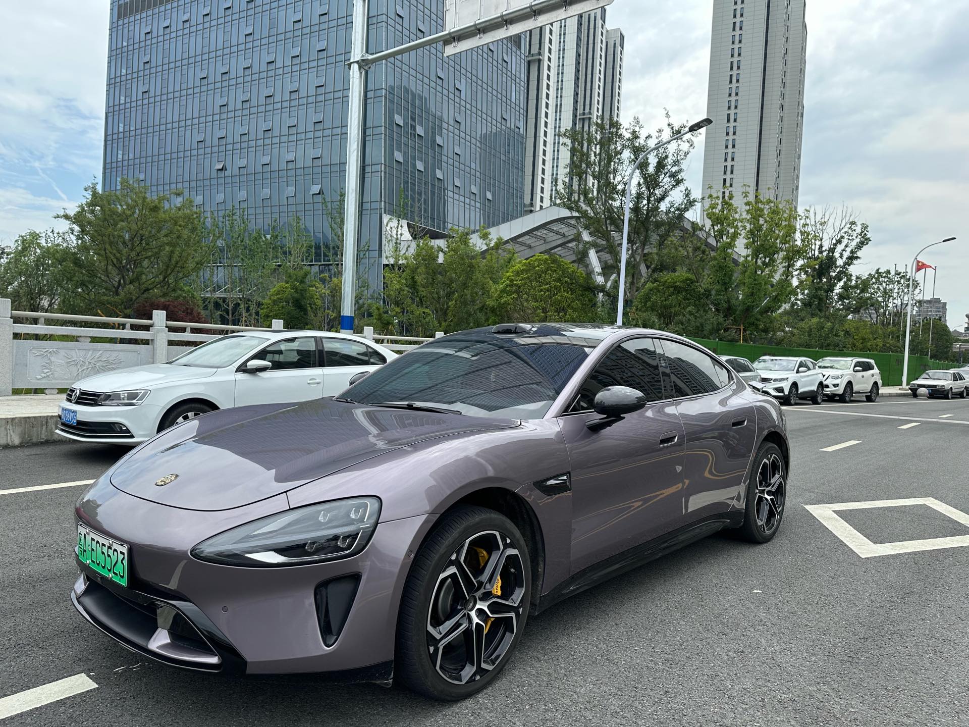 MI SU7 2024 car image 