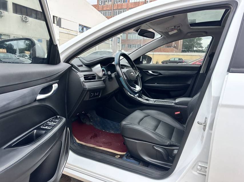 GEELY Emgrand 2021 #7 GEELY Emgrand 2021 car image #7