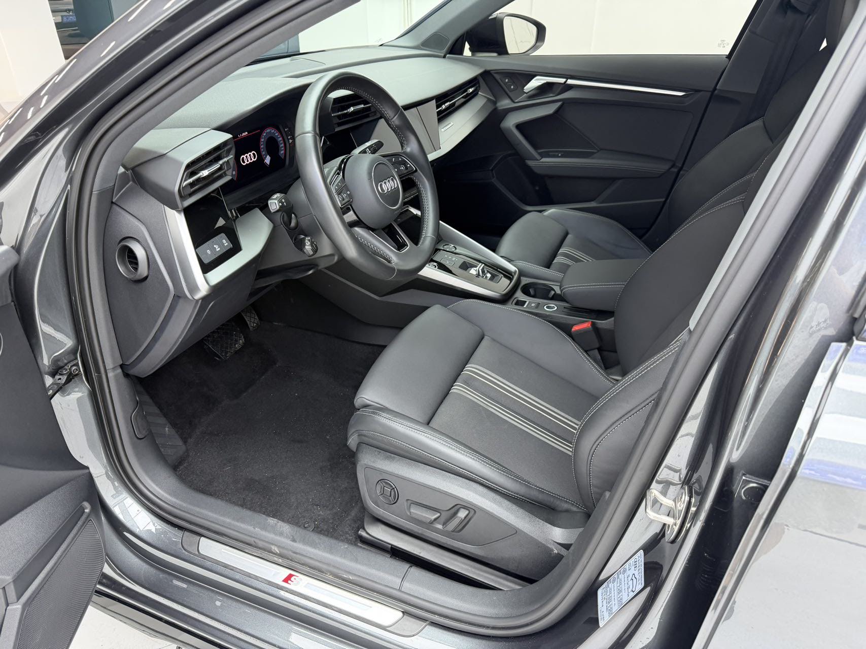 Audi A3 2022 car image #11