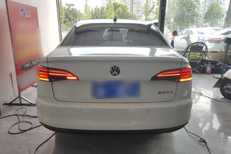 Volkswagen Bora 2023 car image #4