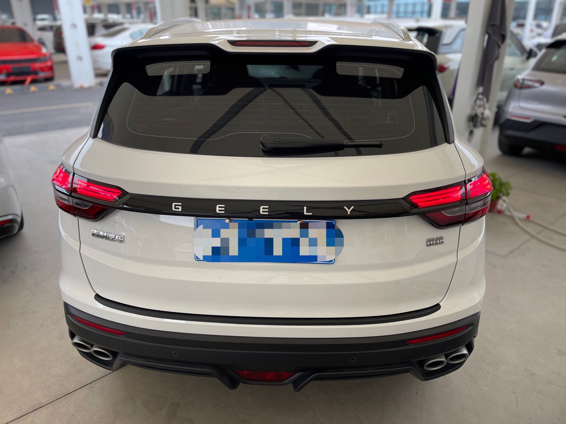 GEELY Coolray 2023 imagen de coche #9