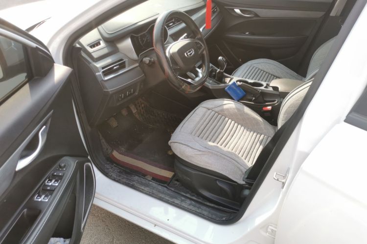 GEELY Emgrand 2022 #9 GEELY Emgrand 2022 imagen de coche #9