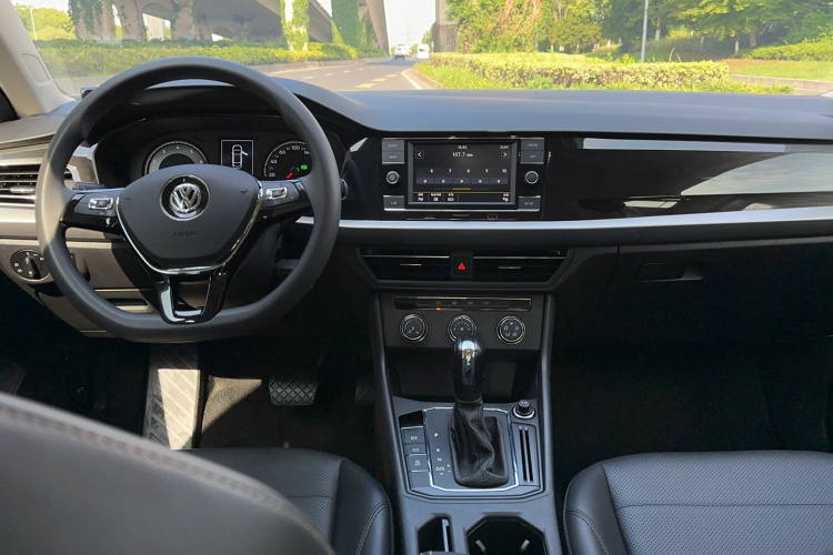 Volkswagen Lavida 2020 #9 Volkswagen Lavida 2020 car image #9