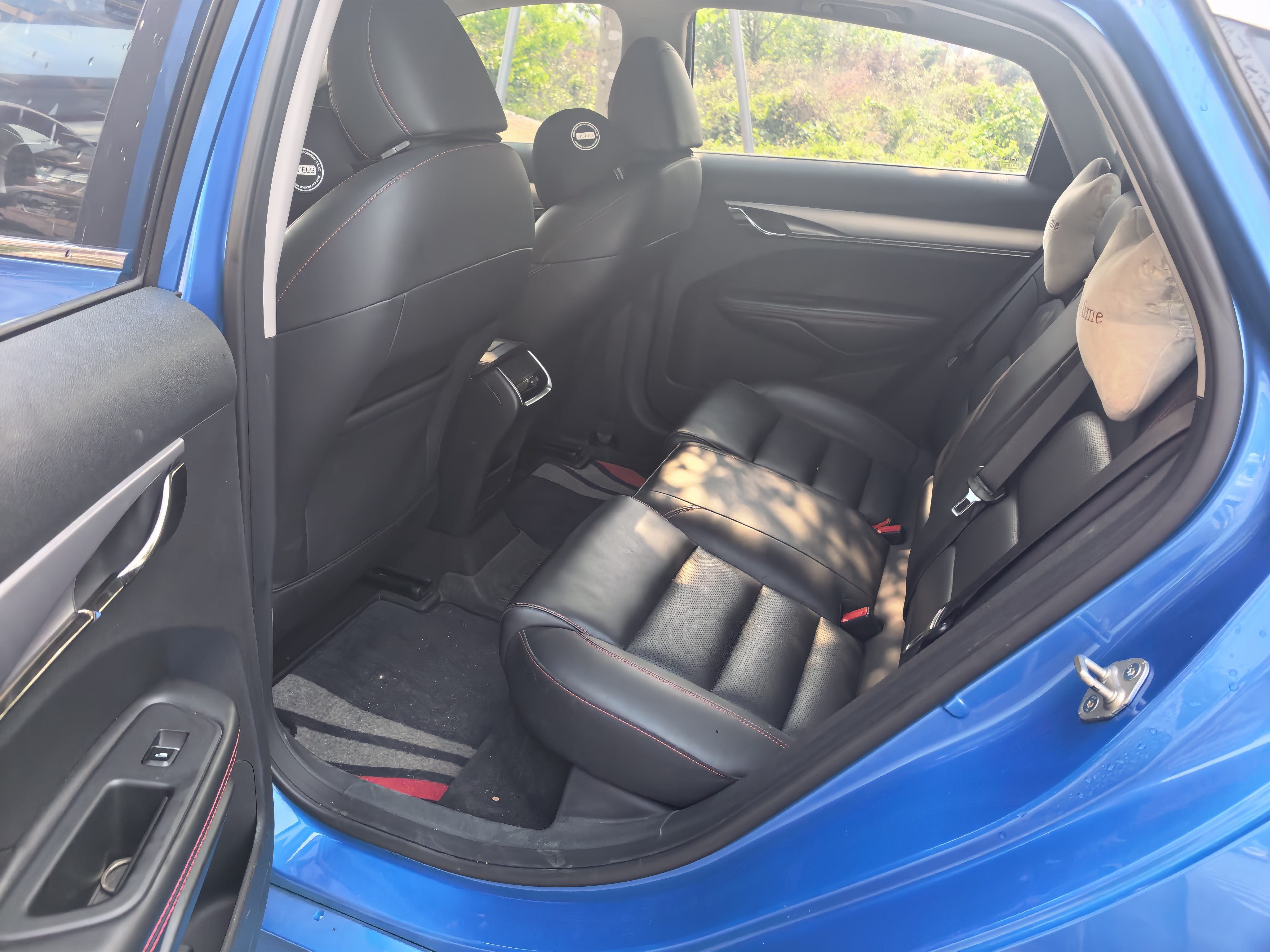 GEELY Binray 2019 image de voiture #5