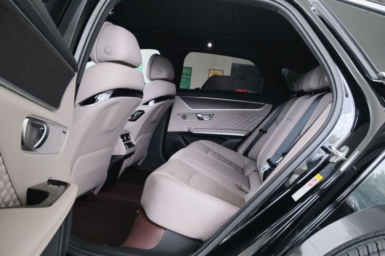 BYD Han 2024 #13 BYD Han 2024 car image #13