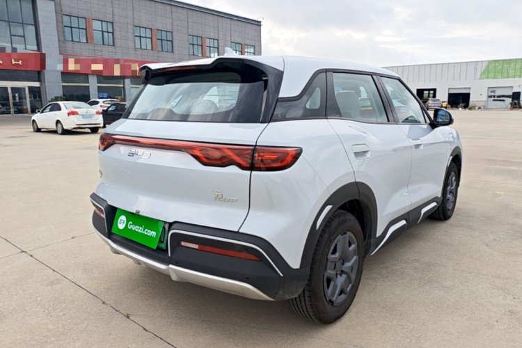 BYD YuanUP 2025 car image #7