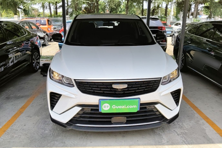 GEELY Coolray 2025 #3 GEELY Coolray 2025 car image #3