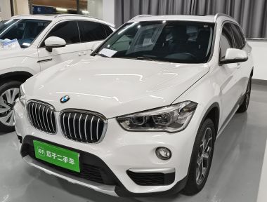 BMW X1 2018 BMW X1 2018 car image