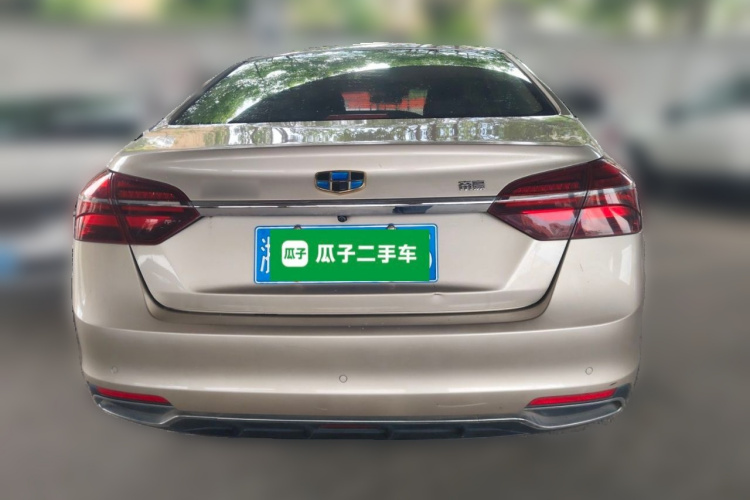 GEELY Emgrand 2018 immagine di auto #4