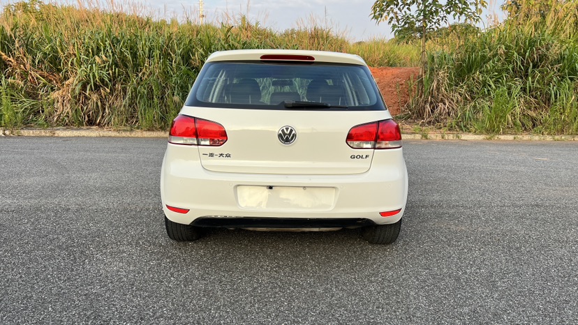 Volkswagen Golf 2014 car image #8