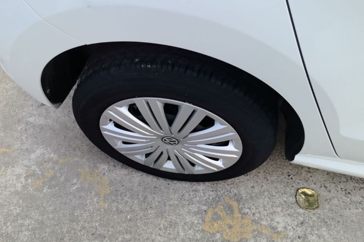 Volkswagen Polo 2017 #10 Volkswagen Polo 2017 car image #10