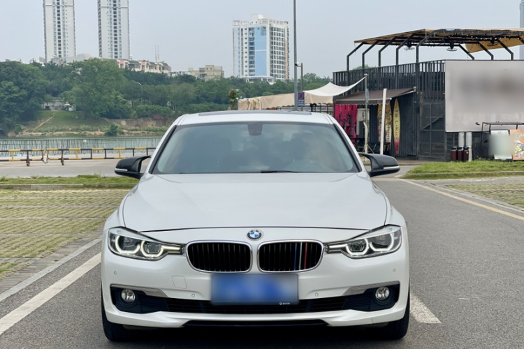 BMW 3 Series 2017 car image #3