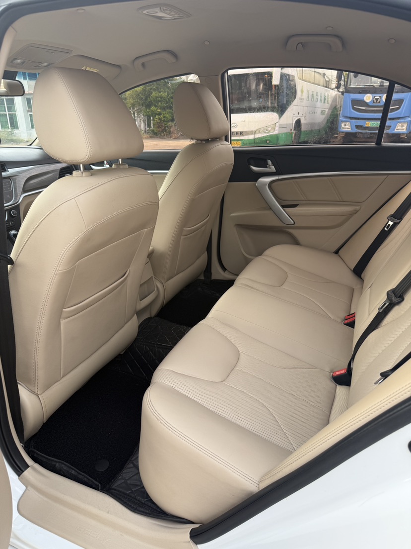 GEELY Emgrand 2018 #5 GEELY Emgrand 2018 изображение автомобиля #5