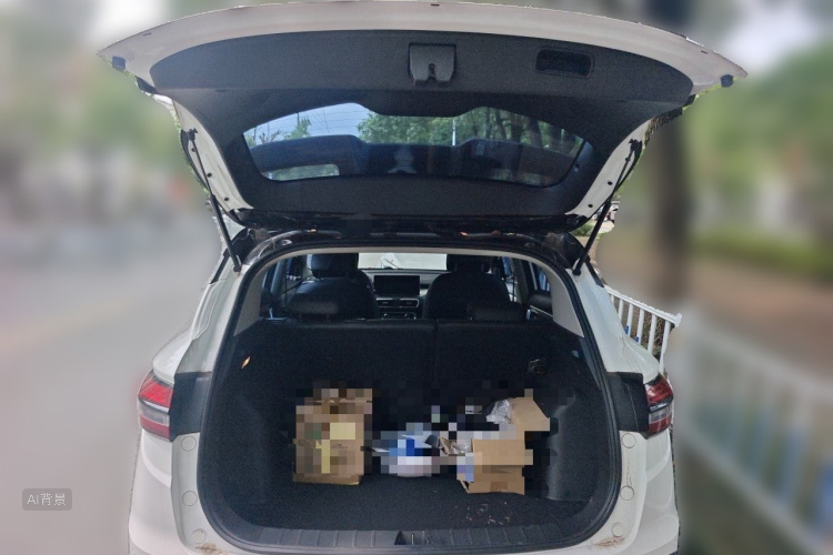 GEELY Coolray 2023 car image #21