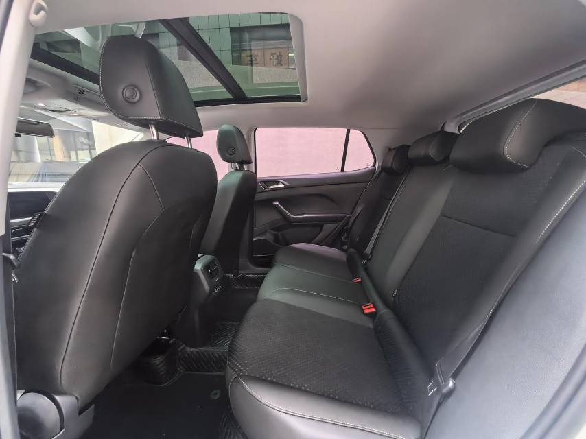 Volkswagen Tacqua 2021 immagine di auto #9