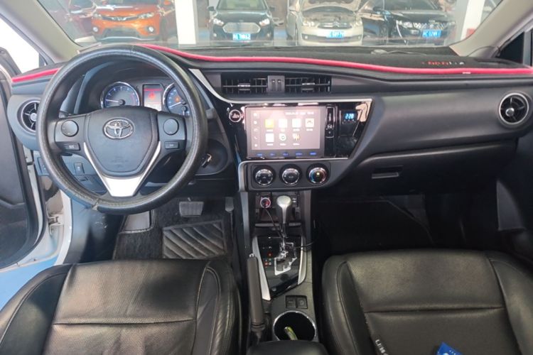 Toyota Corolla 2018 car image #10