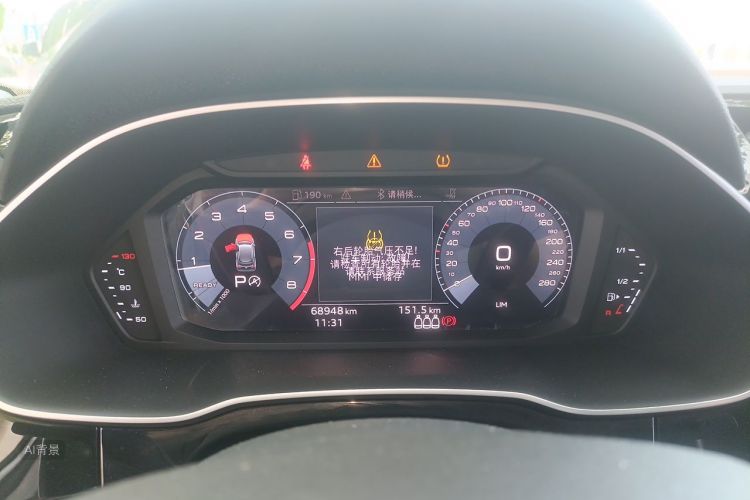 Audi Q3 2019 #13 Audi Q3 2019 car image #13
