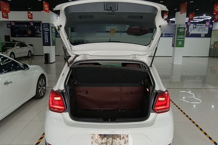 Volkswagen Polo 2019 #26 Volkswagen Polo 2019 car image #26