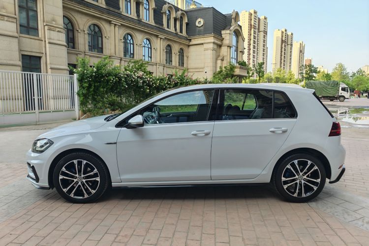 Volkswagen Golf 2018 #5 Volkswagen Golf 2018 car image #5