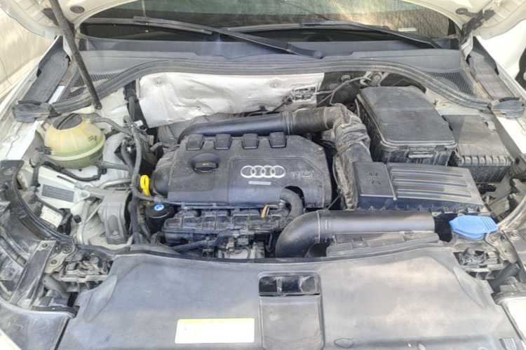 Audi Q3 2015 #20 Audi Q3 2015 car image #20