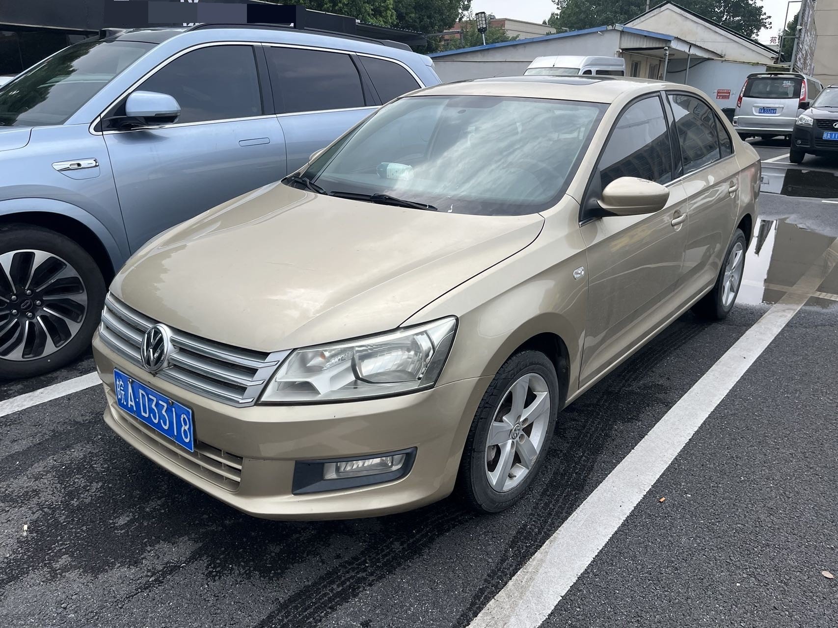 Volkswagen Santana 2014 car image 