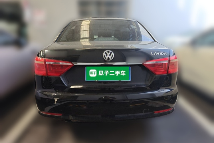 Volkswagen Lavida 2015 car image #6