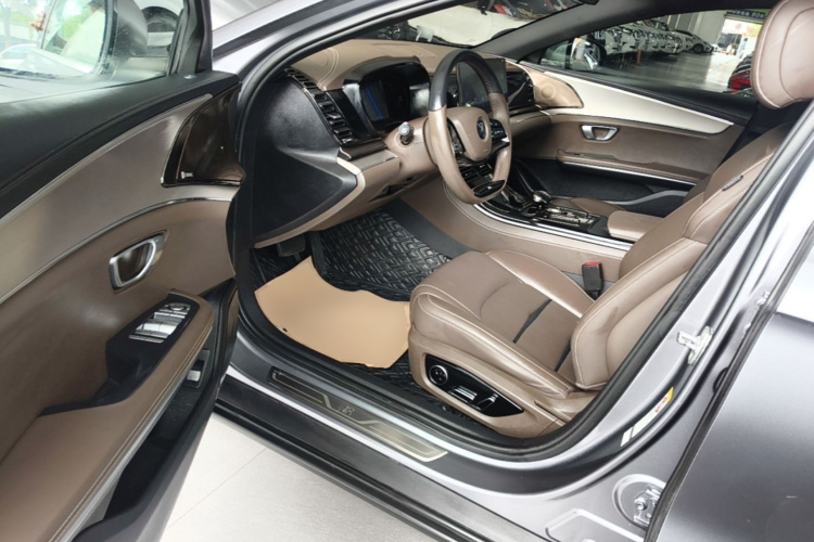 BYD Han 2021 car image #16
