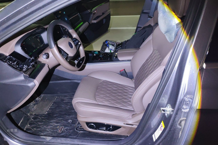 BYD Han 2022 car image #17